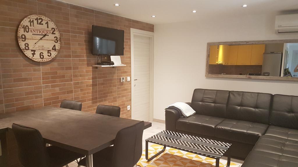 Apartman Sevilya Kostrena Buitenkant foto